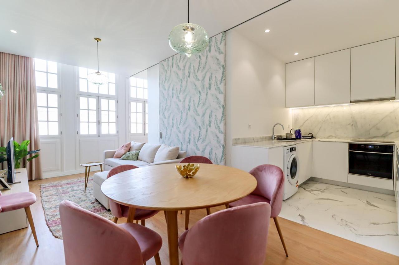 Santa Luzia Views - Modern City Centre Apartment With Iconic Views เวียนา โด กัสเตโล ภายนอก รูปภาพ