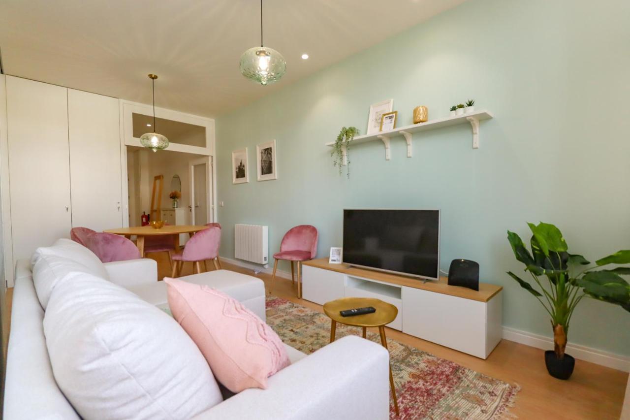 Santa Luzia Views - Modern City Centre Apartment With Iconic Views เวียนา โด กัสเตโล ภายนอก รูปภาพ